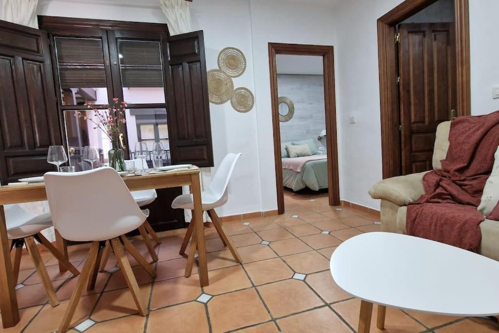 Apartamento Peregrinos Centro กรานาดา ภายนอก รูปภาพ