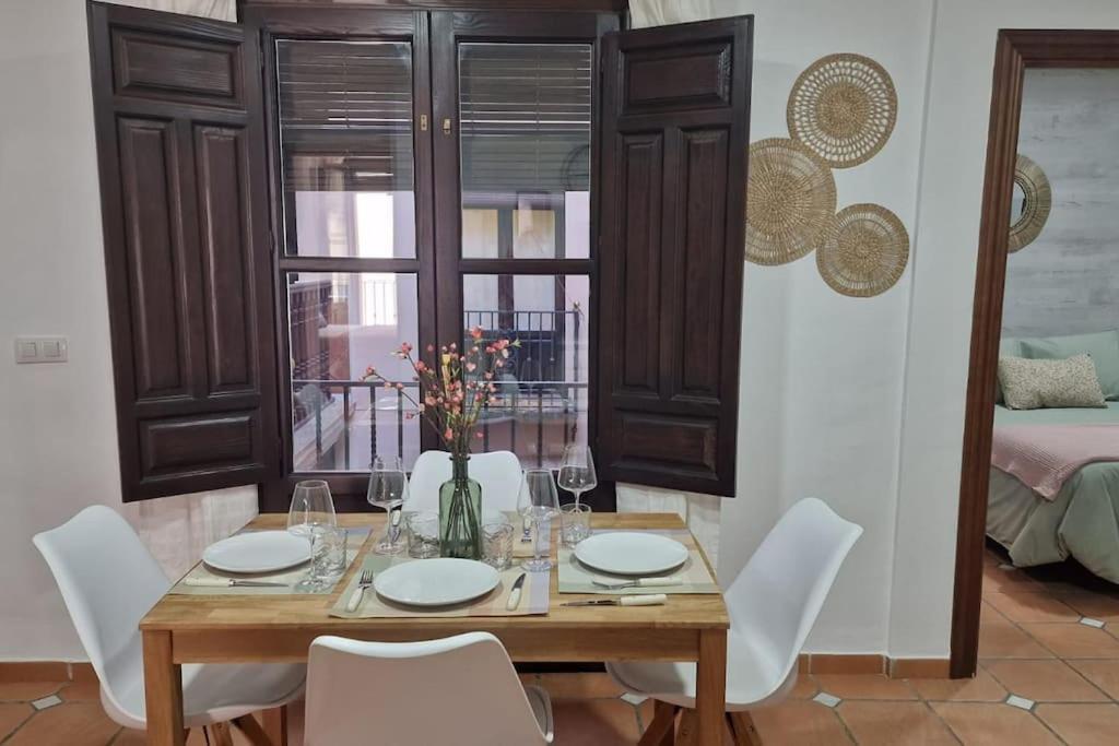 Apartamento Peregrinos Centro กรานาดา ภายนอก รูปภาพ
